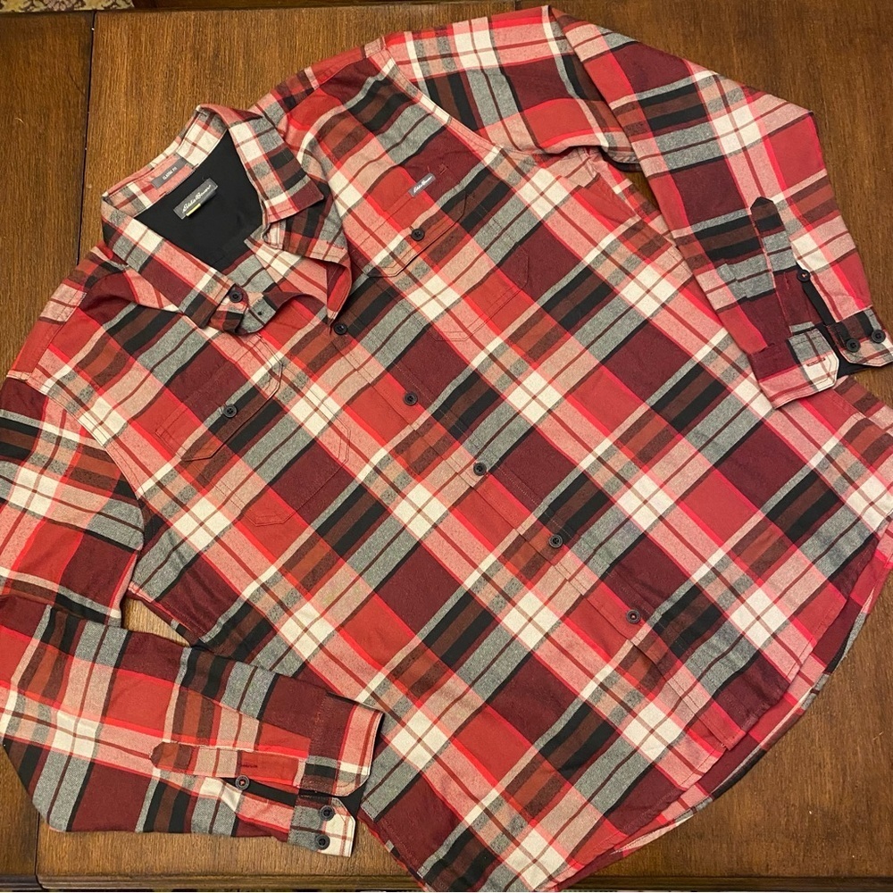 Eddie Bauer Men’s Travel lightweight Plaid Shirt Size XL